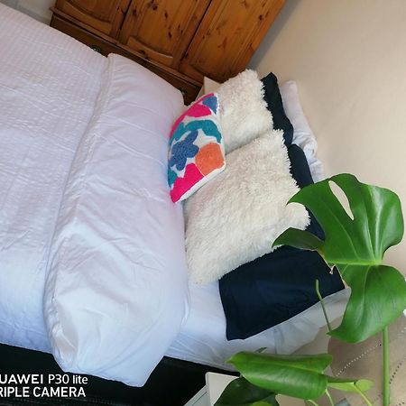 Edinburgh City Center Haymarket Double Room Eksteriør billede