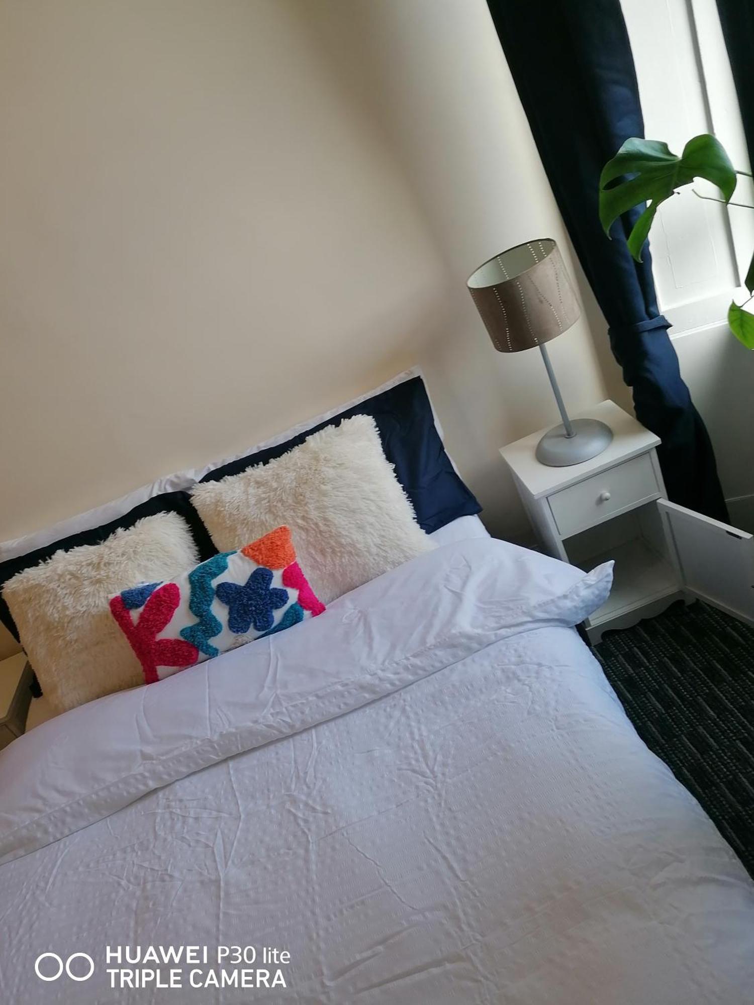 Edinburgh City Center Haymarket Double Room Eksteriør billede